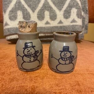 1994 Pottery Spice Jars with Snowman, Wonderful!